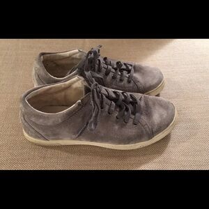UGG Shoes Womens Brown Suede Leather Fashion Sneakers Lace Up Size 7